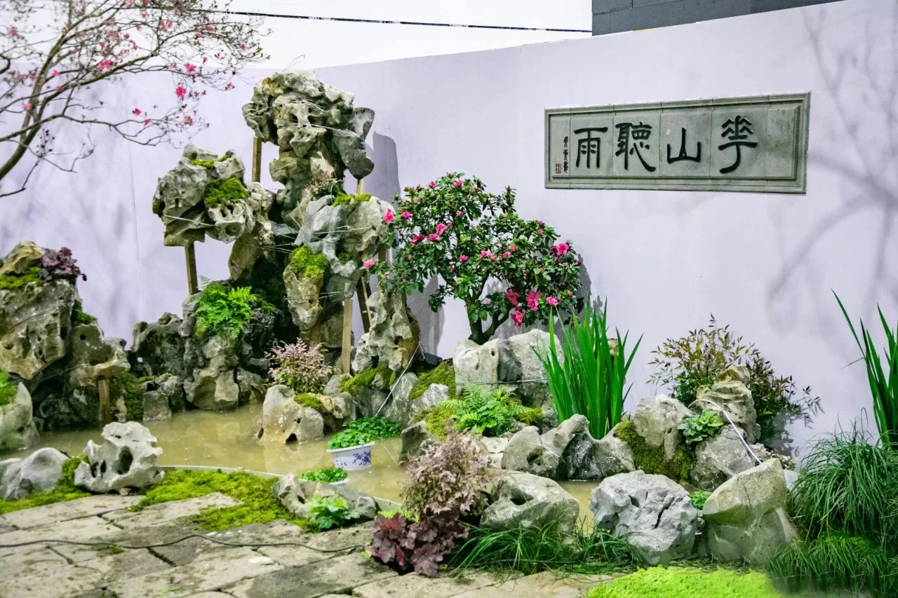 68f937bc2f160515.webp